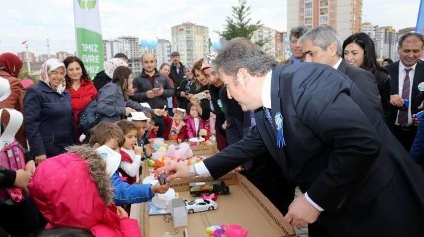 Miniklere &rsquo;takas Pazarı Projesi&rsquo; Tamamlandı