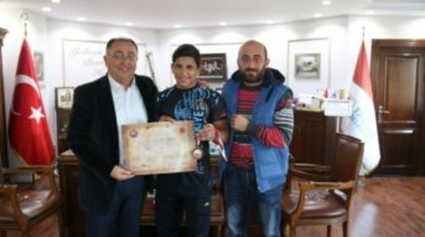 Kadir Dalkıran İran&rsquo;da Yapılacak K1 Kick Boks Ma&ccedil;ına &Ccedil;ıkacak