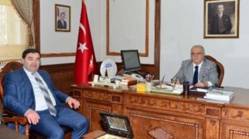 G&uuml;reş Federasyonu Başkanı Vali Şent&uuml;rk&rsquo;&uuml; Ziyaret Etti