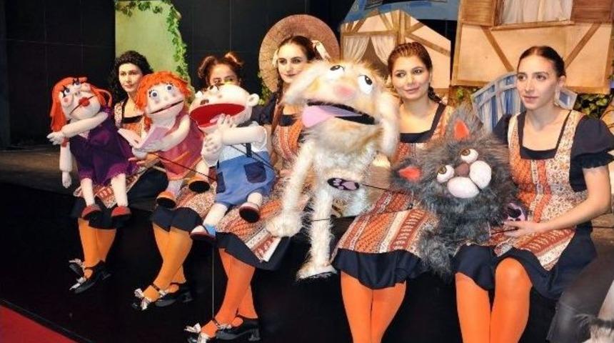 Sdt Bremen Mızıkacıları’nı Tiyatro Sahnesine Taşındı