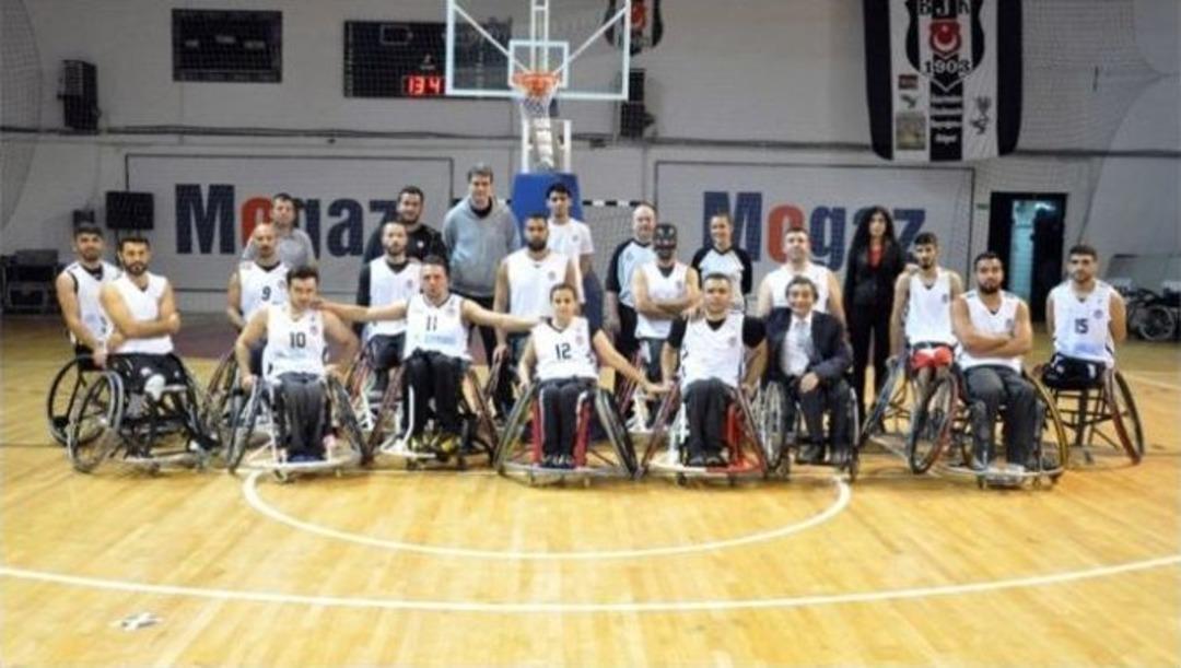 &Uuml;nl&uuml; İsimler, Engellilerle Basketbol Oynayacak