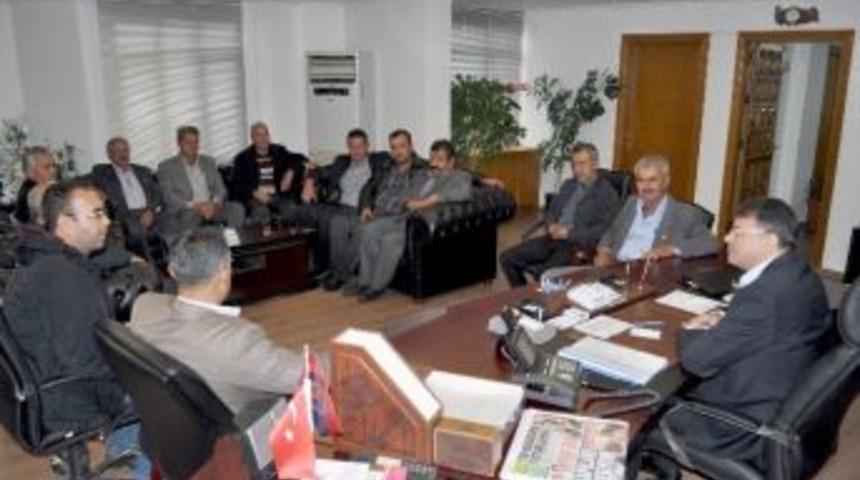 Silifkeli Muhtarlardan Başkan Turgut&rsquo;a Teşekk&uuml;r Ziyareti