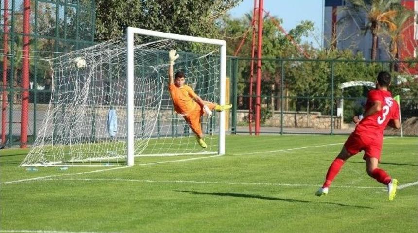 Kepez Belediyesispor Antalyag&uuml;c&uuml;spor&rsquo;u 7-1 Mağlup Etti