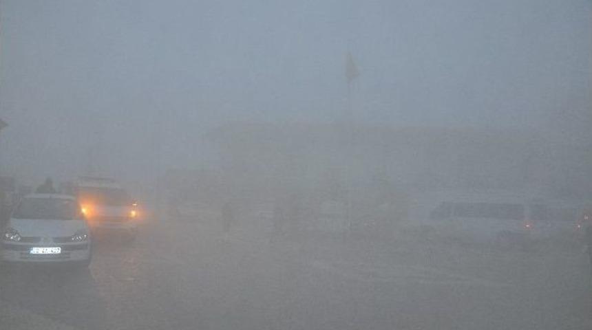 Sincik İl&ccedil;esinde Sis Etkili Oldu