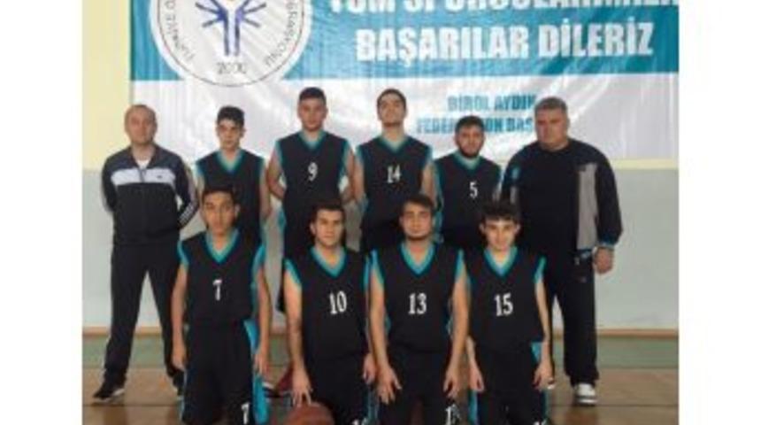 Dr. H&uuml;seyin Vural Yarıfinale Y&uuml;kseldi
