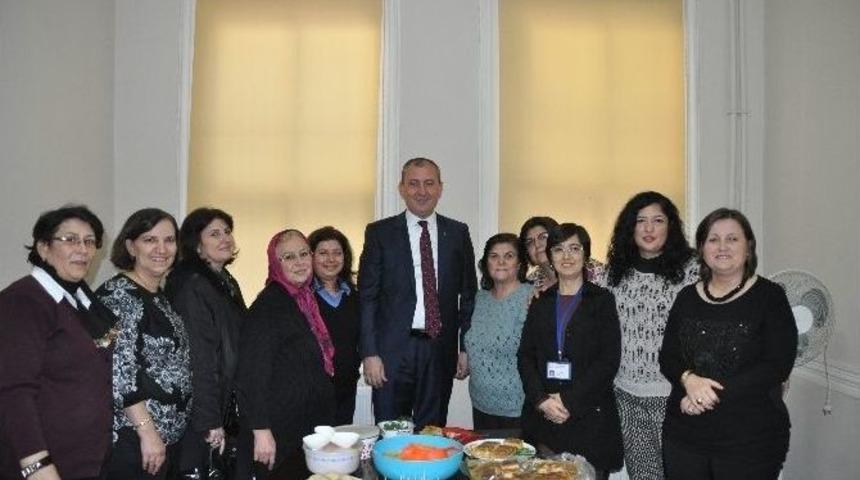 Biga’nın Yöresel Yemekleri Kitaplaşıyor