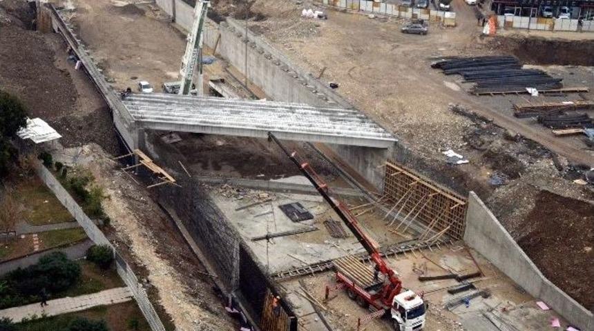 Tulumba&rsquo;da K&ouml;pr&uuml; Kirişleri Montaj &Ccedil;alışmaları Başladı