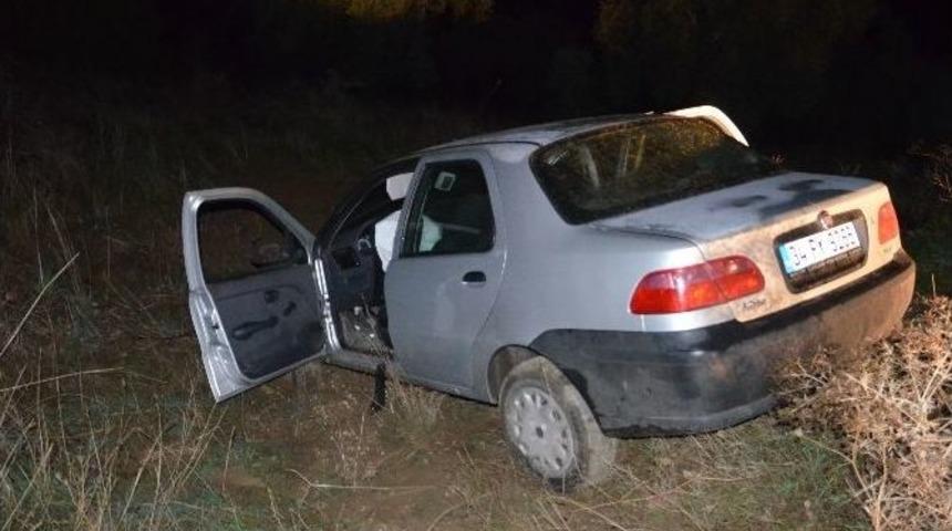 (&ouml;zel) Hırsızı &rsquo;&ccedil;ıplak&rsquo; Ayakları Yakalattı