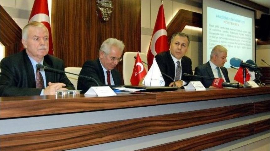 Suriyelilerin Sorunu Gaziantep&rsquo;te Masaya Yatırıldı