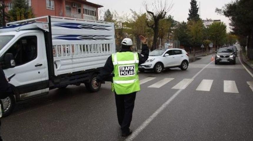 Siirt&rsquo;te Kış Lastiği Uygulaması Başlatıldı