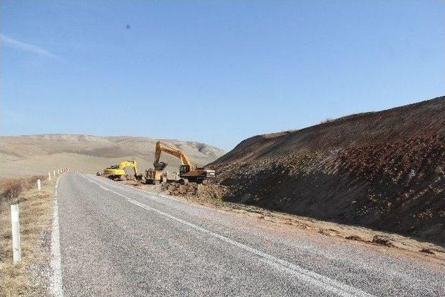 Çorum-çankırı Karayolunda Hummalı Çalışma