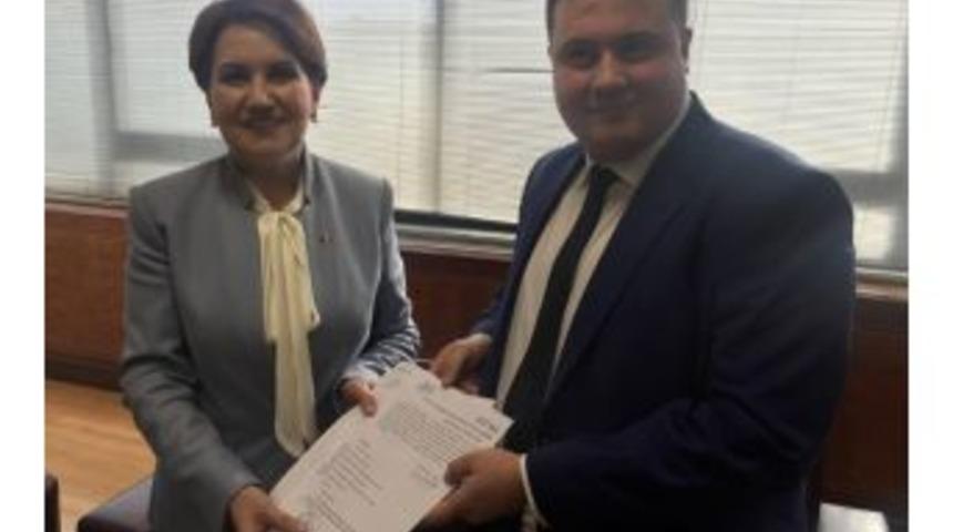 Mhp’li Meral Akşener’e Noter Onaylı Destek