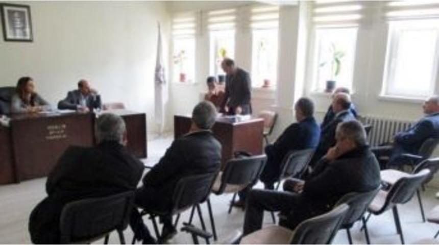 Mahallelere K&uuml;rt&ccedil;e İsime Ret