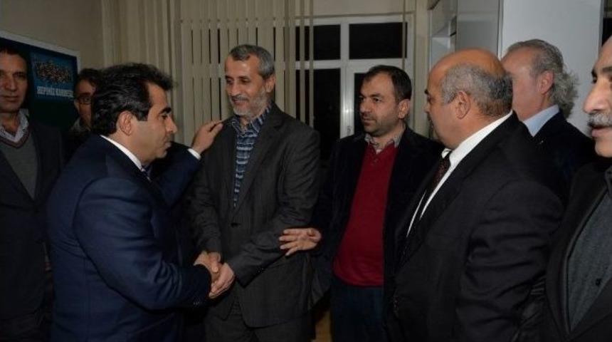 Vali Güzeloğlu Esnafları Ziyaret Etti