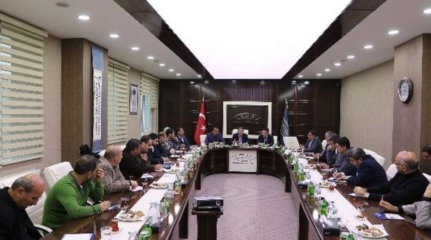 B&uuml;y&uuml;kşehir Belediyesi, Stk Temsilcileriyle Bir Araya Geldi