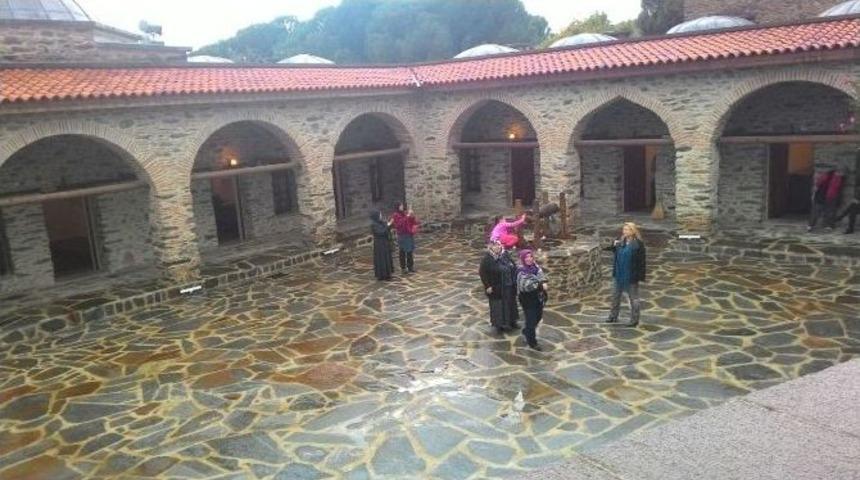 Turgutlulu Kadınlar Birgi&rsquo;yi Gezdi