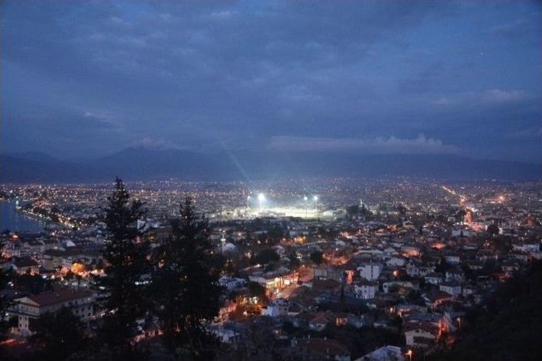 Fethiye Şehir Stadyumu İ&ccedil;in