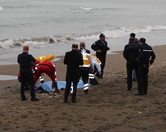 Ordu&rsquo;da Denizde Erkek Cesedi Bulundu 1