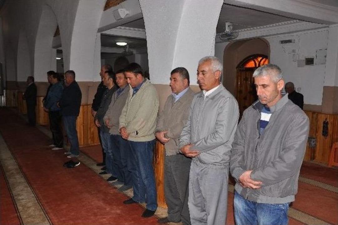 Kazada &Ouml;len Eski Emniyet M&uuml;d&uuml;r&uuml; İ&ccedil;in Mevlit Okutuldu