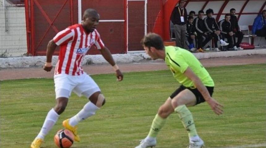 Amat&ouml;r Futbolcu S&uuml;per Lig Golc&uuml;lerini Geride Bıraktı
