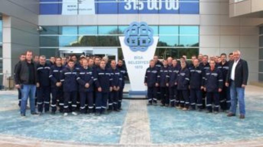 Biga Belediyesi Personelinin Kıyafetlerini Yeniledi