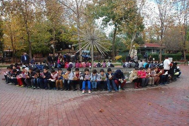 Polislerden, Öğrencilere Hikaye Kitabı