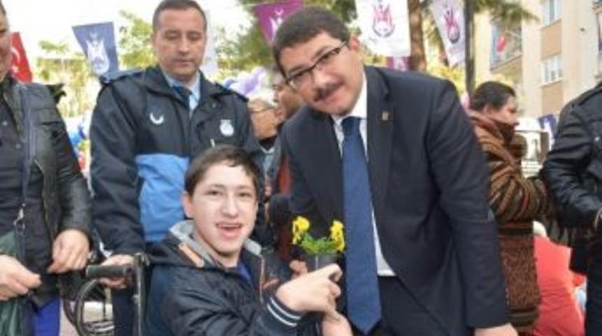 Başkan &Ccedil;elik Engelliler G&uuml;n&uuml;&rsquo;n&uuml; Kutladı
