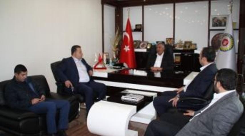 Adıyaman 1954 Spor Kul&uuml;b&uuml;&rsquo;nden Başkan Uslu&rsquo;ya Ziyaret