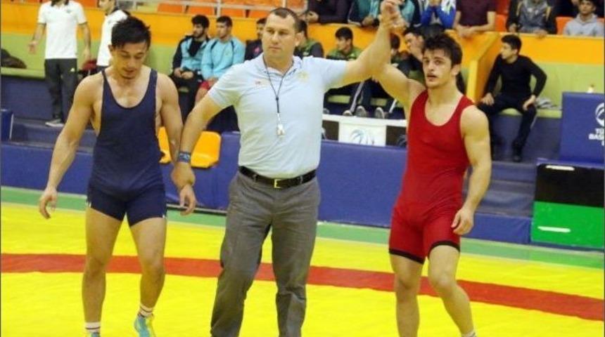 Akhisar, Minderde Konya&rsquo;yı Devirdi