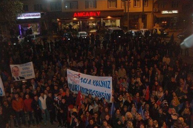 Turan, Lapseki’de Balkon Konuşması Yaptı