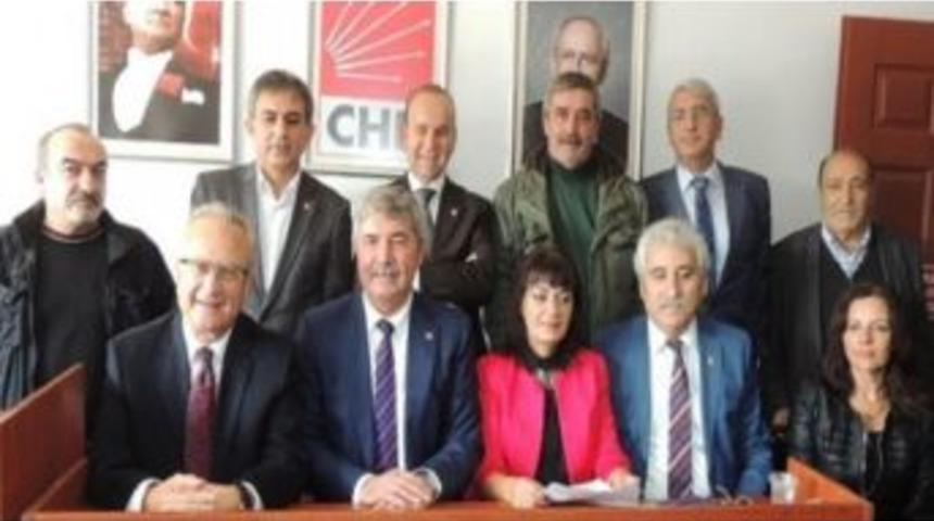 Durukan Adaylıktan &Ccedil;ekildi