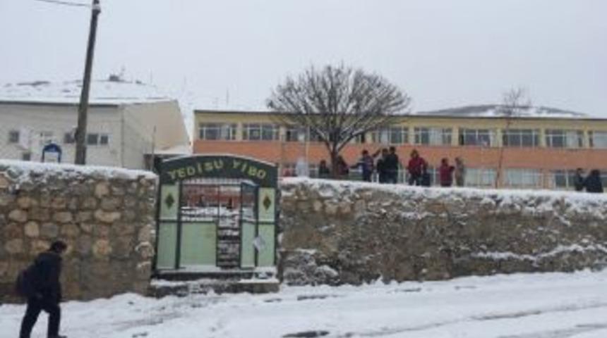 Kigı&rsquo;daki Deprem &Ccedil;evre İl Ve İl&ccedil;elerde De Hissedildi