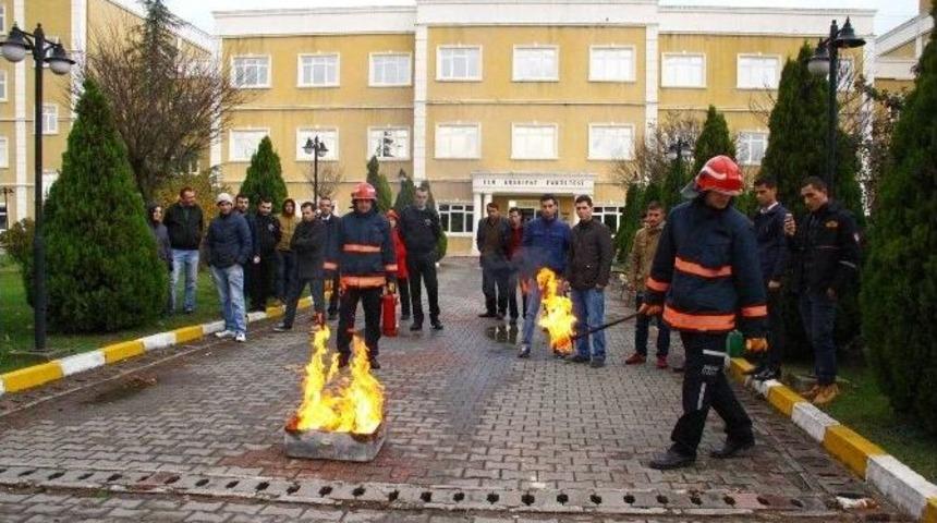 Sa&uuml;&rsquo; De Yangın Eğitimi Ve Tatbikatı D&uuml;zenlendi