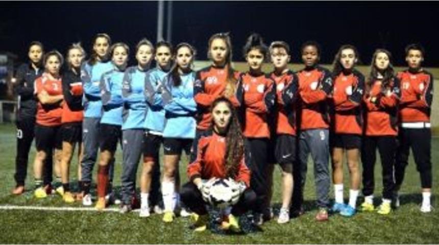 Muratpaşa’nın Kadınları Zorlu Virajda