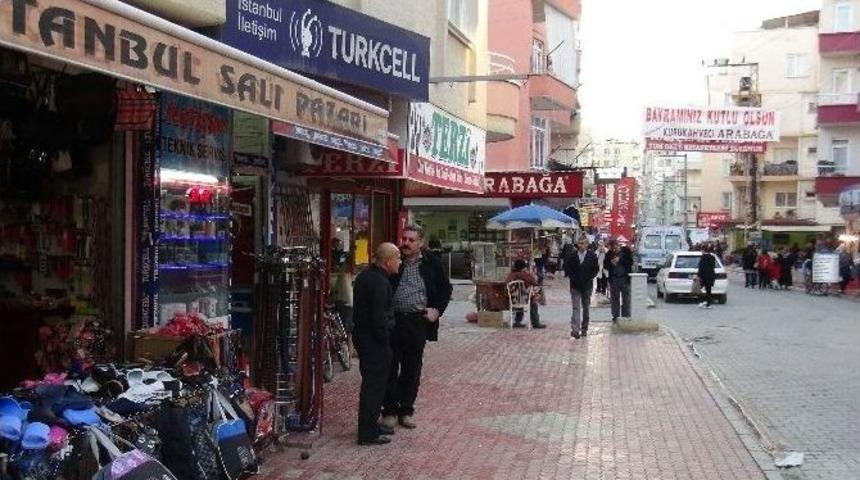 Sevgilisine Kızdı, Cinsel Organını Kesti