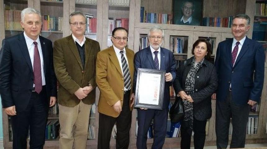 Prof. Dr. Ahmet Cevizci&rsquo;nin Adı K&uuml;t&uuml;phanede Yaşayacak
