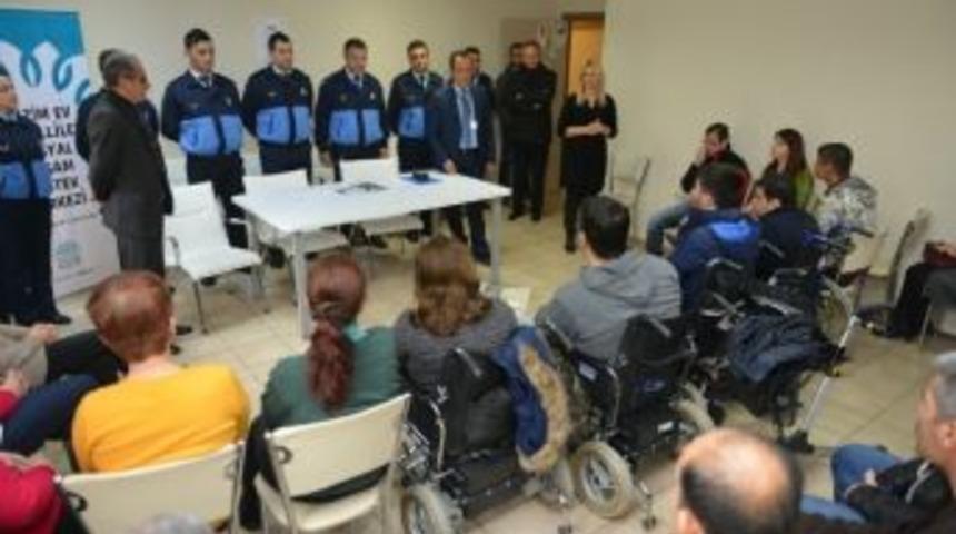 Nil&uuml;fer Zabıta Ekipleri &ldquo;bizim Ev&rdquo; İle El Ele