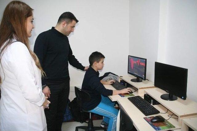 Yozgat’ta Minik Parmaklar Geleceğini Programlıyor