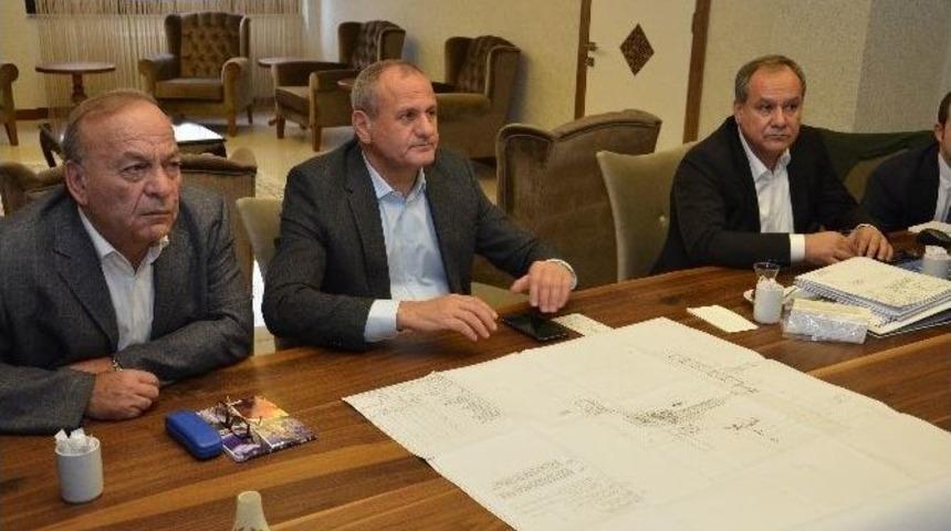 Düzce Belediyesi Asfalt Plenti Araştırması Yapıyor