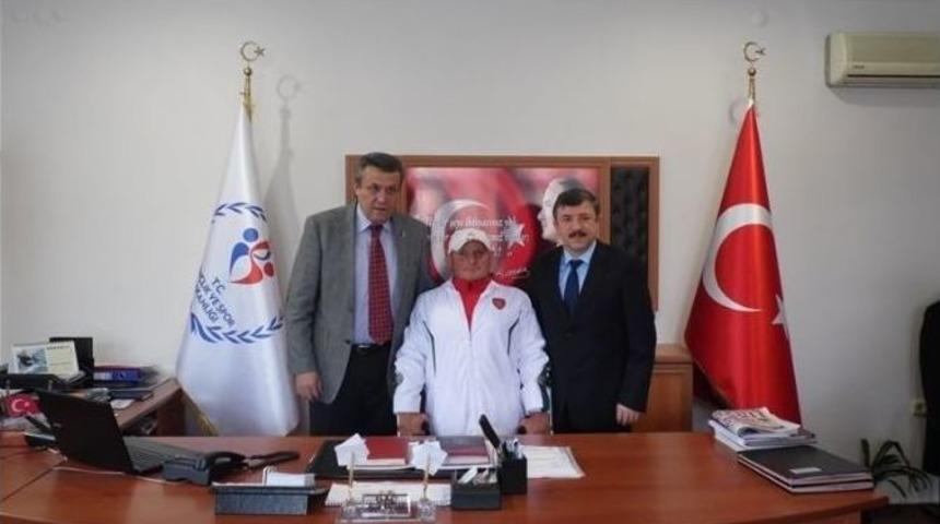 Turan Mutlu&rsquo;ya Milli Davet