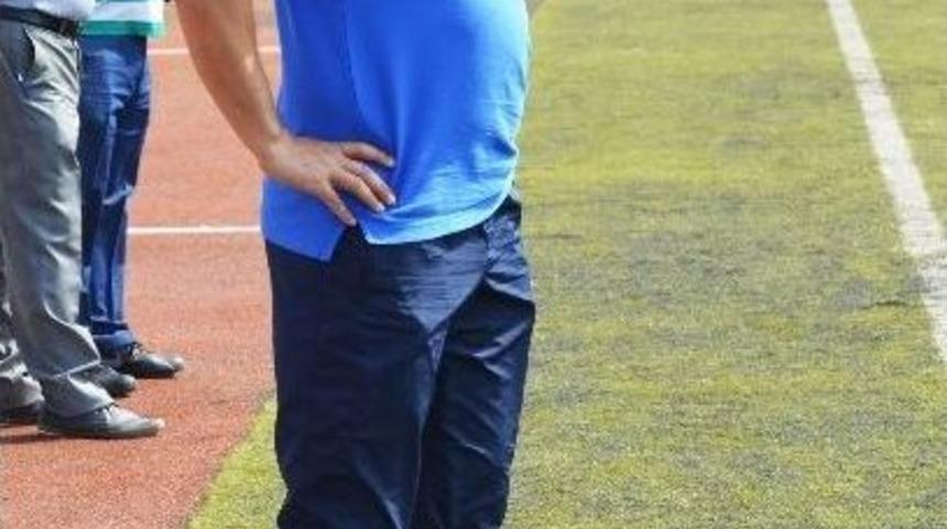 Liderlik Gitti, Hoca Da Gitti