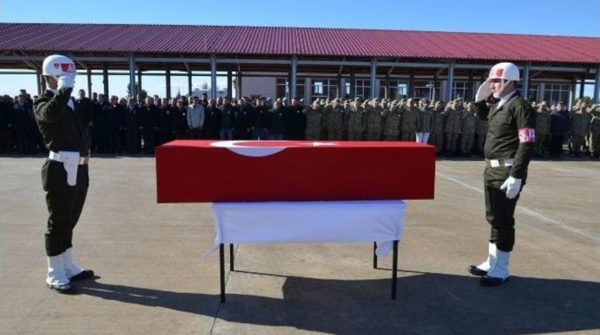 Şehit Asker İ&ccedil;in Cenaze T&ouml;reni D&uuml;zenlendi