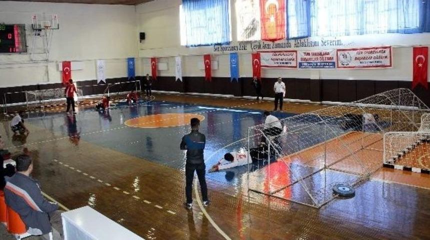 G&ouml;rme Engelliler Goalball Turnuvasında Kıyasıya M&uuml;cadele Etti