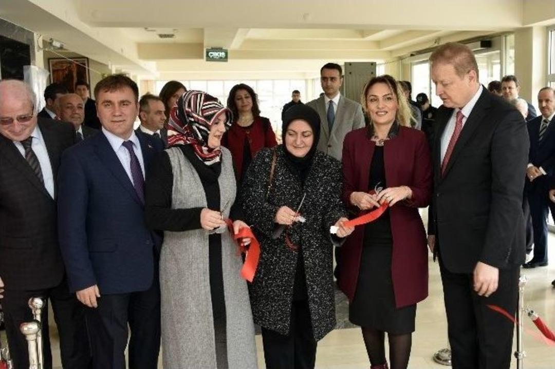 G&uuml;m&uuml;şhane&rsquo;de D&uuml;nya Engelliler G&uuml;n&uuml; Kutlandı