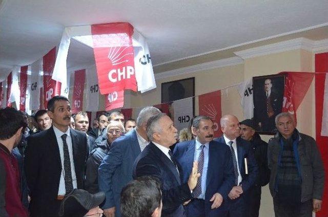 Chp Espiye İlçe Olağan Genel Kurulu Gergin Geçti