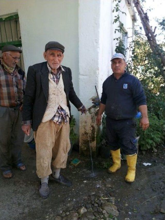 Mehmet Amca’nın 50 Yıllık Su Çilesini Büyükşehir Asat Ekipleri Sone Erdirdi