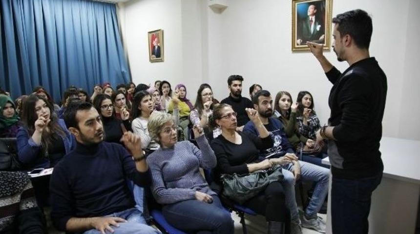 Odunpazarı&rsquo;ndan İşaret Dili Kursu