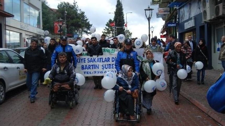 3 Aralık D&uuml;nya Engelliler G&uuml;n&uuml; Bartın&rsquo;da Kutlandı