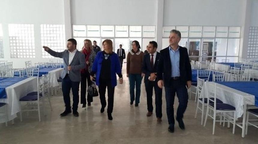 Muradiye Sosyal Tesisleri Halk Konserine Hazırlanıyor