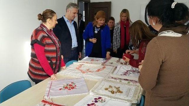 Muradiye Sosyal Tesisleri Halk Konserine Hazırlanıyor